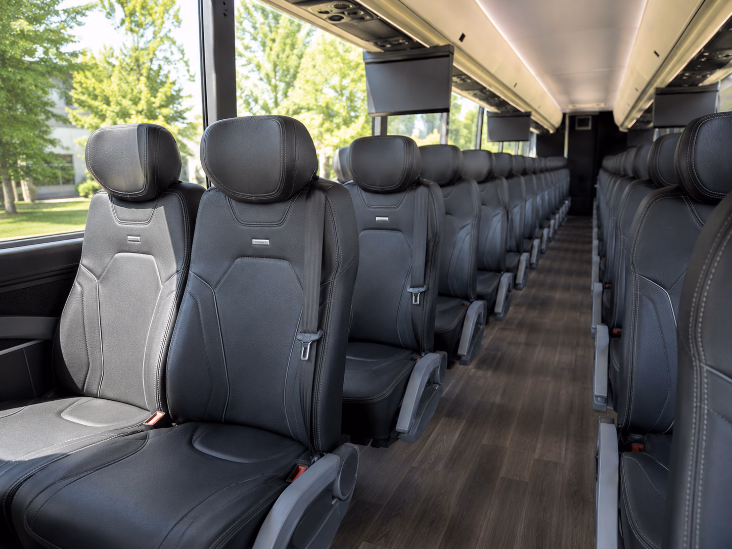 how the type of bus you choose changes the price in kirkland washington